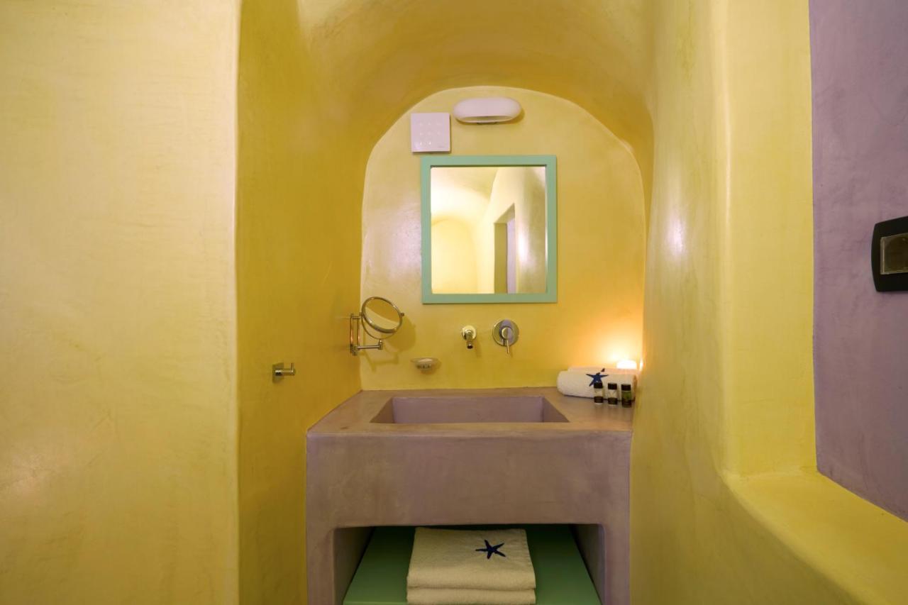 Caldera Gem Suites Fira (Santorini) Eksteriør billede