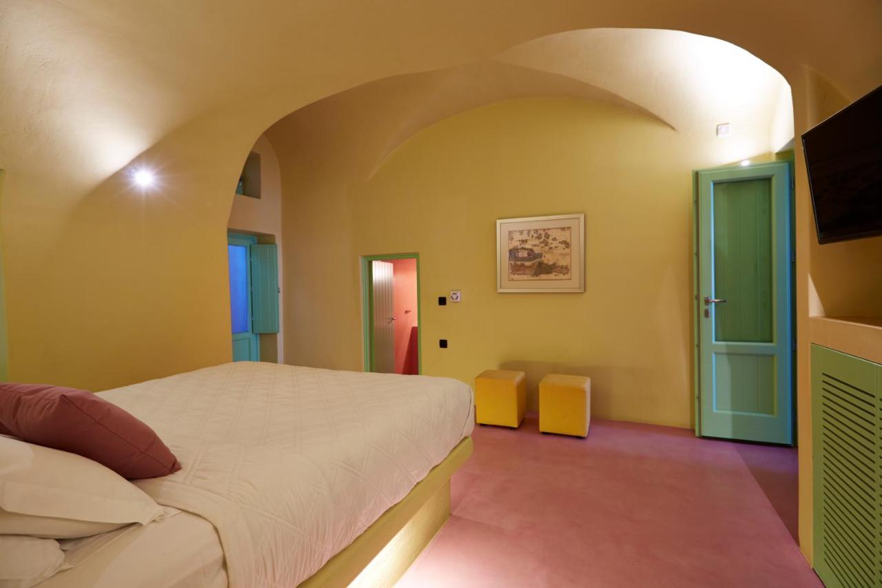 Caldera Gem Suites Fira (Santorini) Eksteriør billede